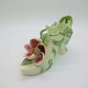 1950s Vee Jackson Pasadena California Pottery Porcelain Applied Flower Shoe